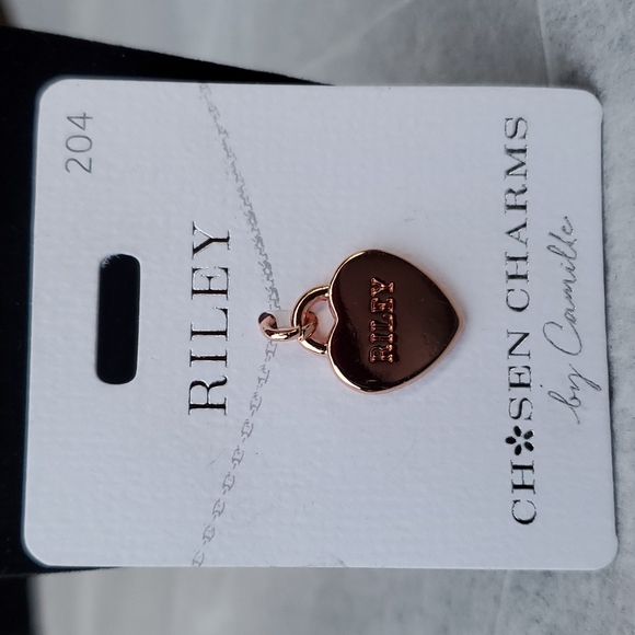 Chosen Charms "Riley" - Picture 2 of 3